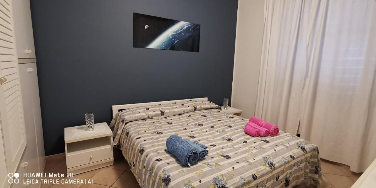 Apartamento Sea Garden, fronte mare con piscina Mascali Exterior foto